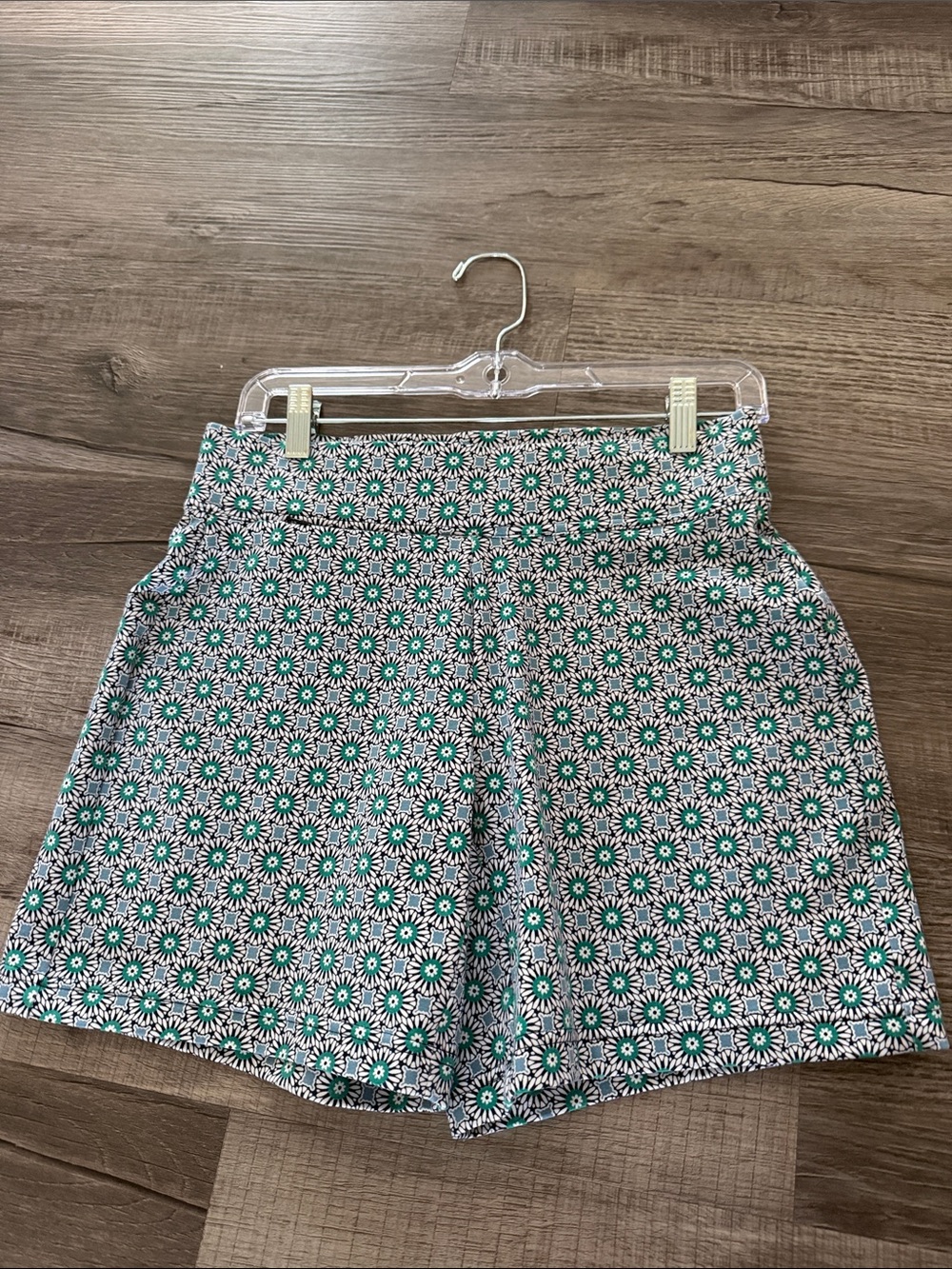 Lands End Floral Geo Print Women’s Shorts - Green/White XS